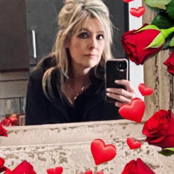 Meet your Posher, Joyce - Picture 1 of 1